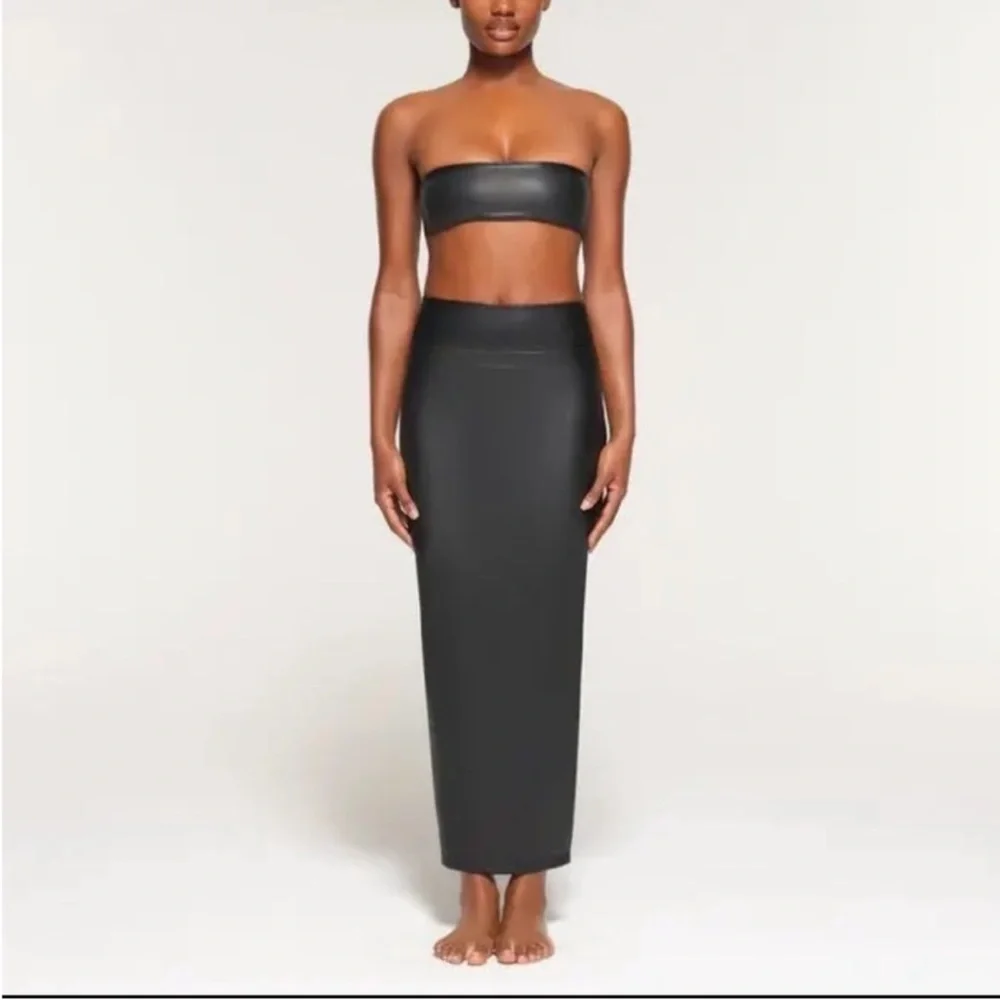 NWT Skims (B13) Micro Swim Pleather Long Skirt Sz S Onyx Black